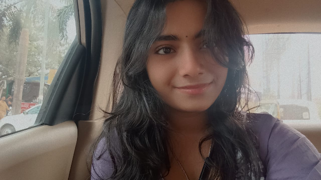 Devanshi portrait 4